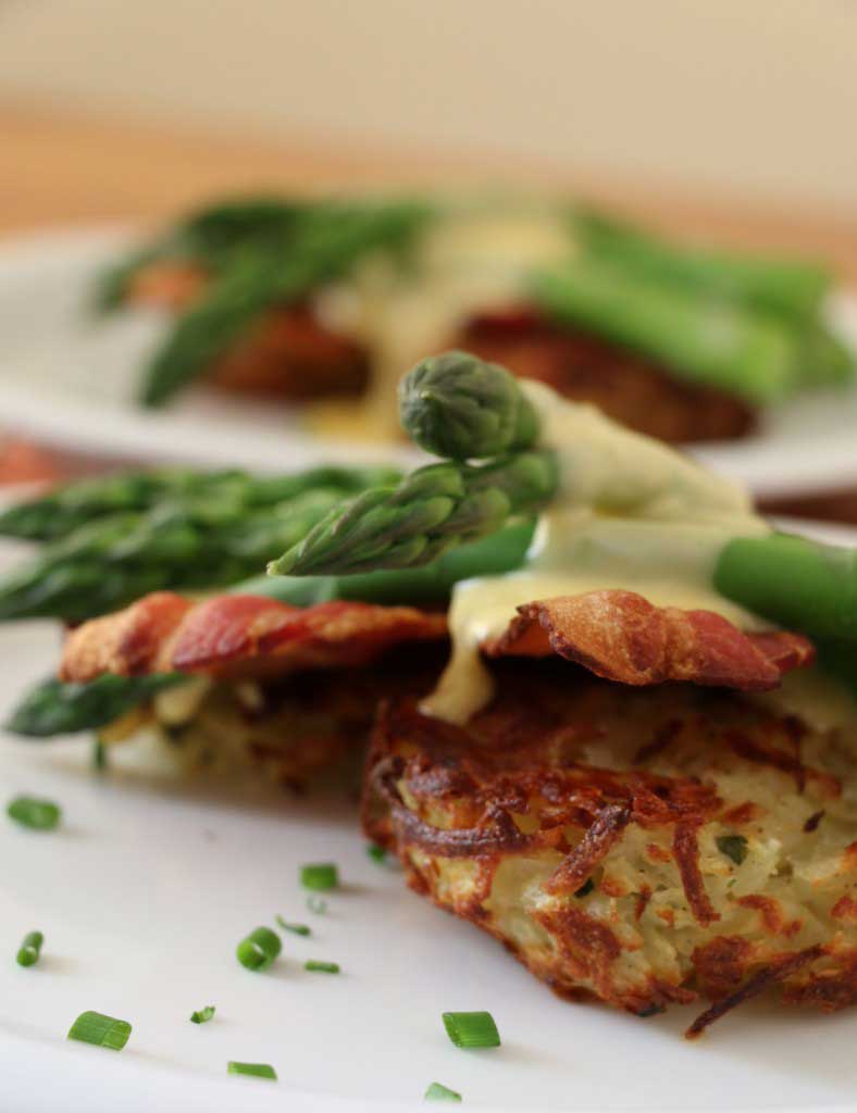 asparagus rosti with bacon and Hollandaise