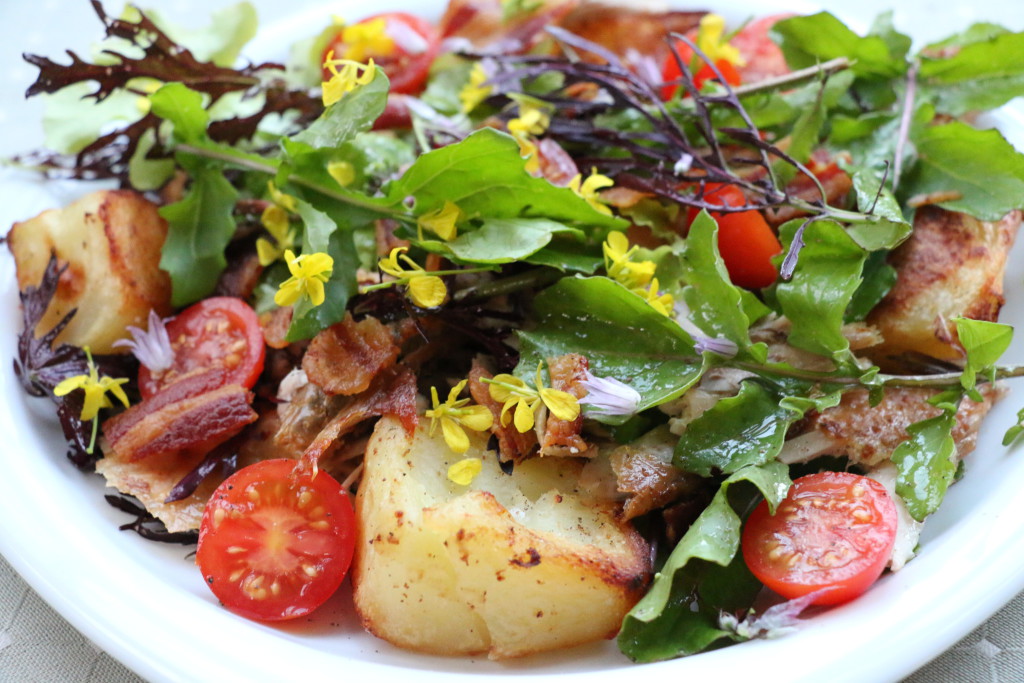 Roast chicken and potato main course salad