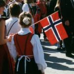 photo 17 may parade flag girl046