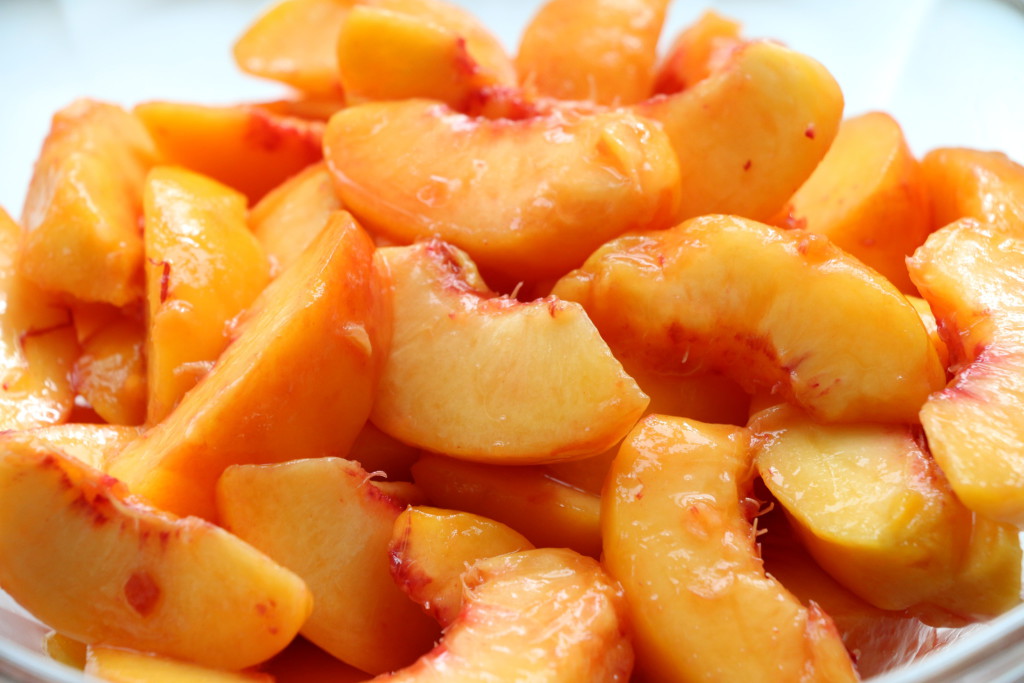 cut peaches