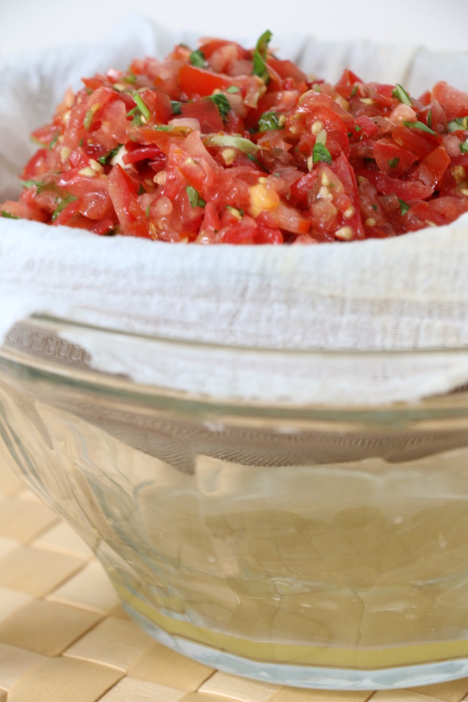 tomatoes straining for essence