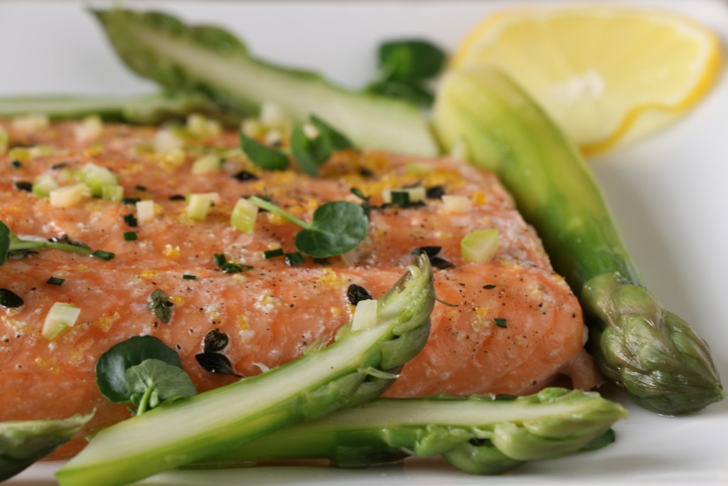 ASPARAGUS WITH SLOW-BAKED SIDE OF SALMON