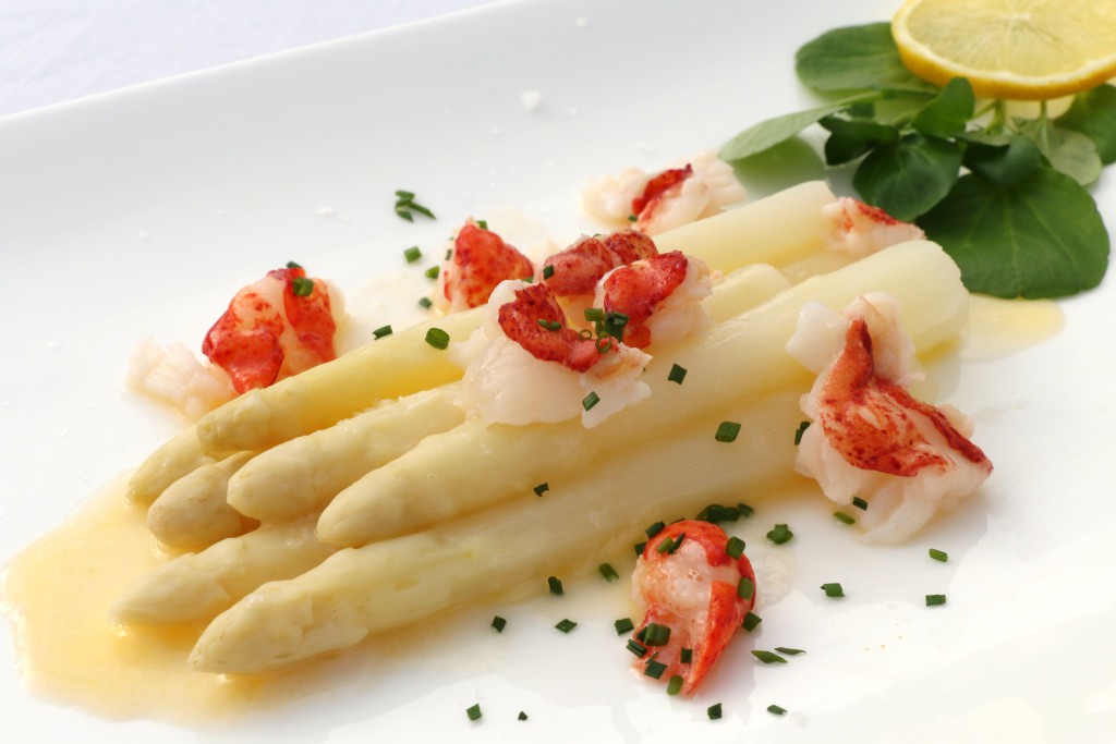 White asparagus with lobster butter