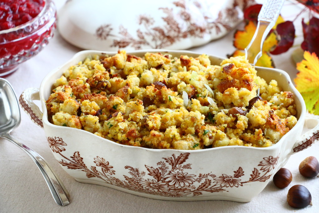 ldonohuecrumbsonthetable-cornbreadchesnutstuffing